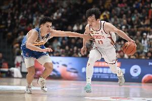 看你们打球真是痛苦！浙江61-59低比分战胜新疆 单节得分均未上20