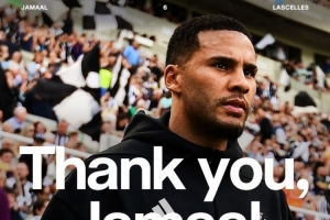 已在球队效力超十年，纽卡官方：拉塞尔斯离队，转会至莱斯特城