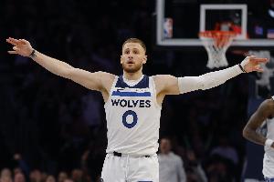 迪文:面对强队我们总能打出该有的表现 对阵弱旅也应如此