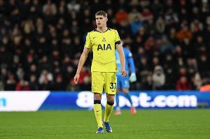 老舒梅切尔：范德芬非常优秀，不解为何曼联利物浦当初都没引进他