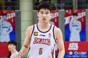 外线稳定火力点！程帅澎替补27分钟拿到19分4助 三分8中5