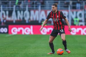 拉比奥特:我不认为自己在巅峰因为我还能变更强 米兰目标是前四 拉比奥特:我不认为自己在巅峰因为我还能变更强 米兰目标是前四