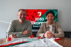 官方：奥格斯堡签下18岁日本前锋小野田亮汰，合同至2030年6月