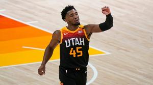 有过恩怨！18年季后赛米切尔曾喷哈登：拿MVP靠造犯规？去TMD