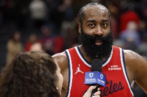 名记:哈登第一场缺席确实是因为私事 第二场缺席的时间点很有趣 名记:哈登第一场缺席确实是因为私事 第二场缺席的时间点很有趣