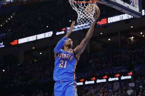 阿隆·维金斯：尽量不去关注交易流言的消息 享受当下的每一刻