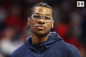 父子联手没啦?詹姆斯小儿子布莱斯大一赛季休战 本赛季尚未出场 父子联手没啦?詹姆斯小儿子布莱斯大一赛季休战 本赛季尚未出场