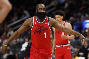 张佳玮：理论上哈登与双塔化学反应很美好 东部一团糟&一切皆可能