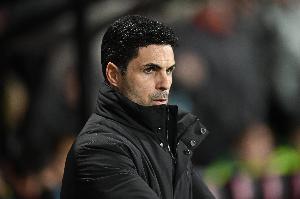 阿尔特塔：厄德高身体有些不适，希望他能在周末为球队所用