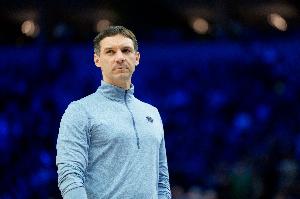 戴格诺特：开场攻防两端活力十足 大家带着能量全神贯注投入比赛