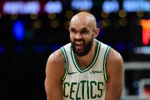 外线火力壮！怀特25中10&三分14中6 砍下28分8助攻&正负值+15