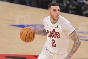 骑士搭2个次轮送走！Haynes：预计朗佐·鲍尔会被爵士裁掉