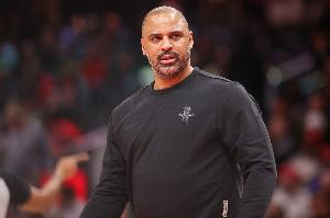 乌度卡：我们缺少上赛季成功的拼劲与韧劲 只能偶尔展现出这些