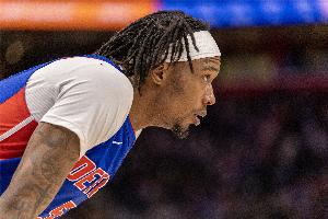 填满数据栏！霍兰替补9中4拿到11分10板2助1断1帽 4前板亮眼