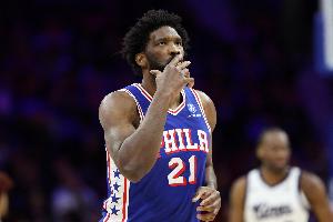 梦回巅峰！恩比德上半场10中7砍20分5板4助1断 罚球6中6