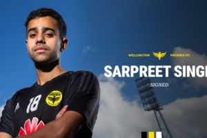 曾为拜仁出战2次！官方：新西兰中场辛格从塞超租借惠灵顿凤凰