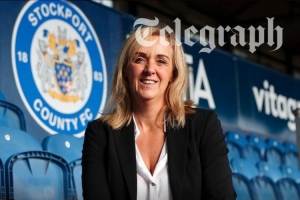 内维尔妹妹：工作方面我更依赖妈妈的建议，而不是两位哥哥