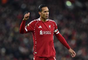 范戴克谈将战曼城：要吸取前两战积极因素，我们每天都在努力提高