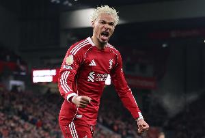 埃基蒂克：很快就会染回金发这是我的标志 今年目标为利物浦夺冠