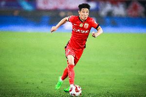 武磊快问快答：中超最难缠的对手是申花，最好的朋友是吴曦