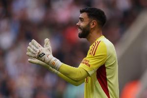 自加盟阿森纳以来，拉亚在英超零封场次比任何门将都至少多出8场