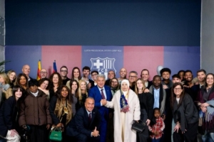 世体：巴萨明天召开董事会会议，预计3月15日进行选举