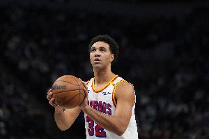 追梦：我对TJD倾囊相授&他就像海绵般好学 相信他在猛龙能闪耀