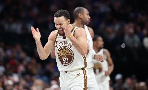 霍福德：库里是我接触过精神意志和心理韧性最强的运动员！