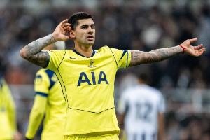 记者：皇马考虑签下一名中后卫，目前正密切关注热刺后卫罗梅罗